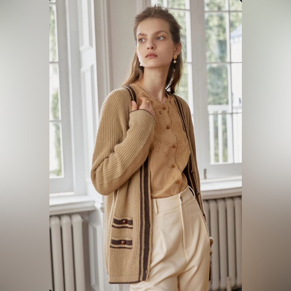 Simple Retro Jenesis Contrast Knit Cardigan